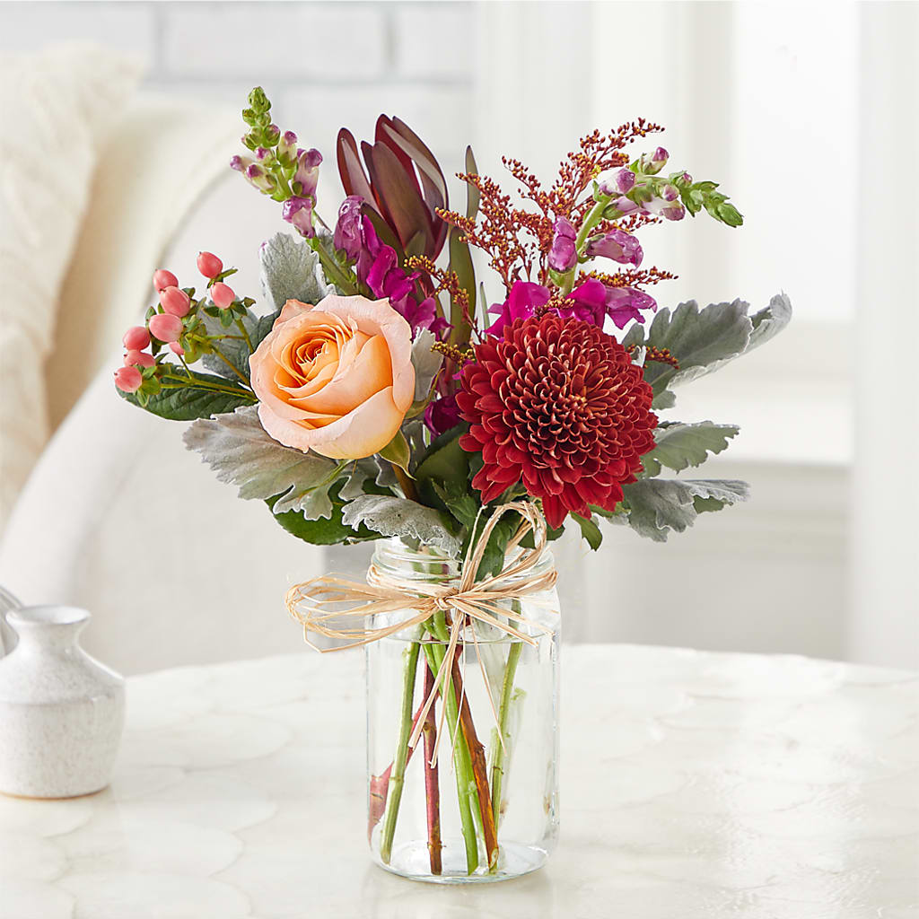 Moody Hues Bouquet – MAGNOLIA'S FLOWER SHOP INC, Garden City MI