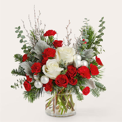 Trimming the Tree Bouquet – MAGNOLIA'S FLOWER SHOP INC, Garden City MI