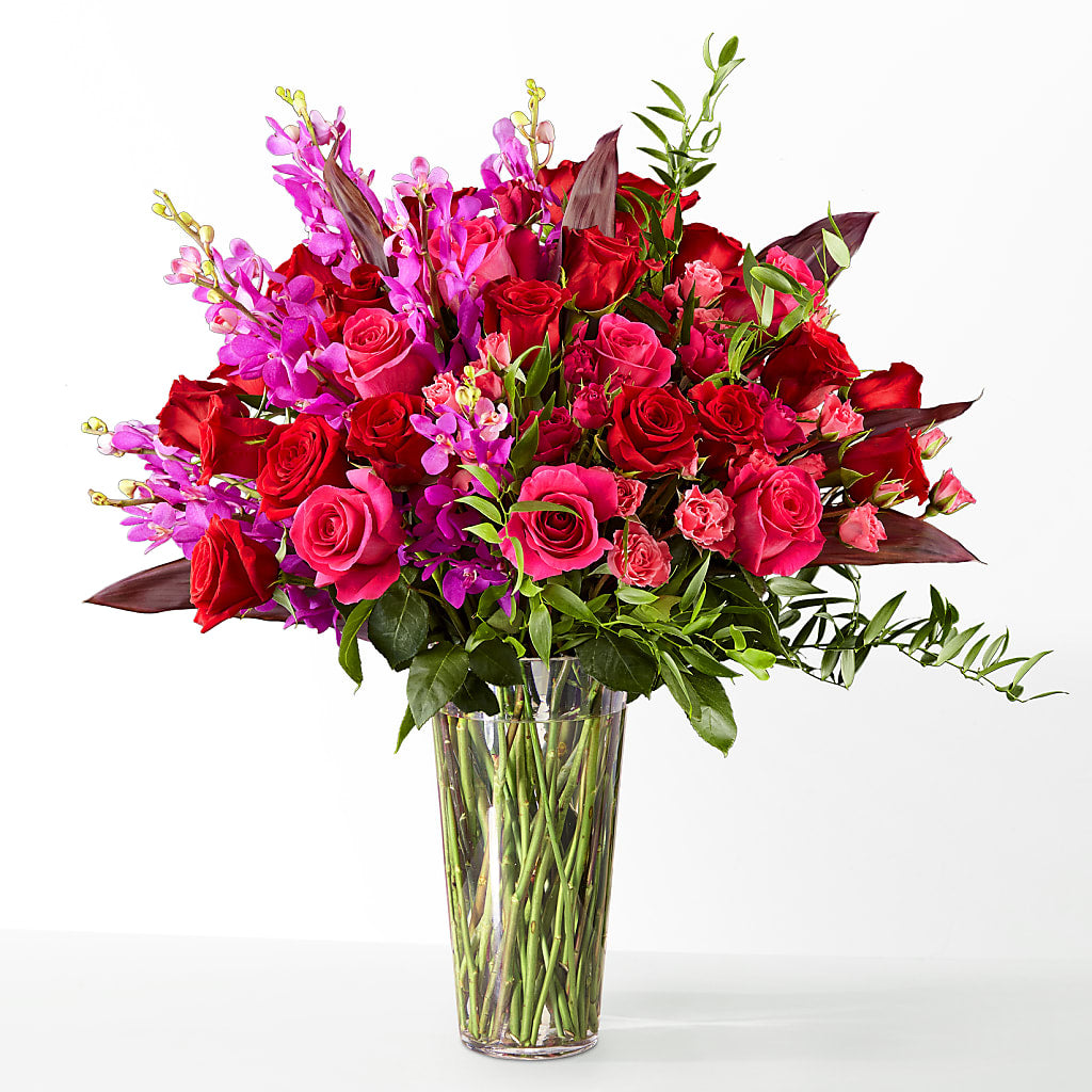 The Honeymoon – MAGNOLIA'S FLOWER SHOP INC, Garden City MI