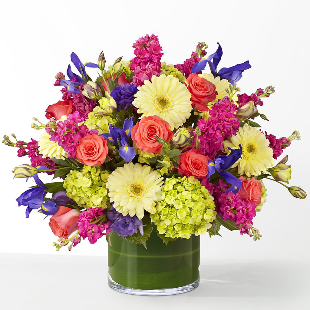 The Couture – MAGNOLIA'S FLOWER SHOP INC, Garden City MI