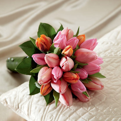 Embraceable Bouquet – MAGNOLIA'S FLOWER SHOP INC, Garden City MI