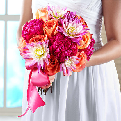 New Love Bouquet – MAGNOLIA'S FLOWER SHOP INC, Garden City MI